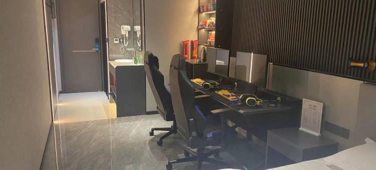 爱优电竞酒店(黄金大道郑港创业总部店)图片