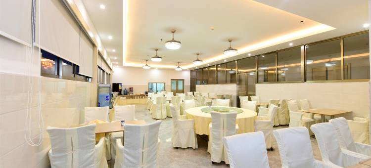 山水时尚酒店(广州新塘沙村地铁站店)图片