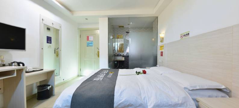 皓天苑酒店(深圳横岗地铁站店)图片