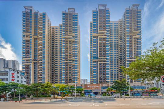 海边假日酒店(湛江万达广场店)