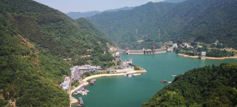 资兴雾漫假日酒店图片