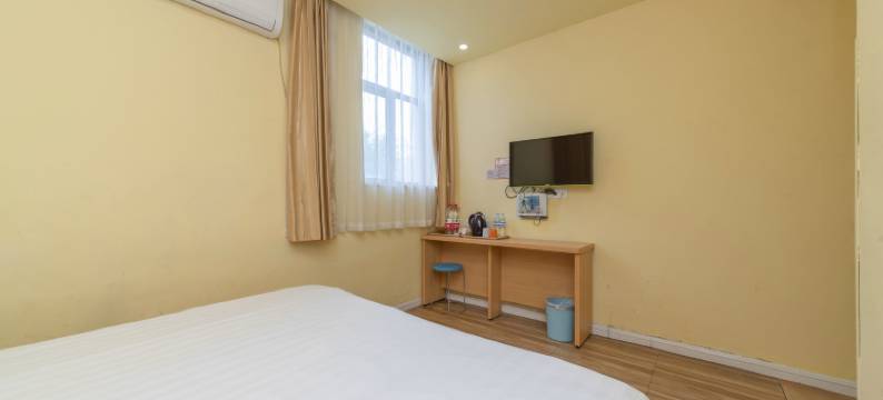 华逸蓝京精选宾馆(泰安光彩市场店)图片