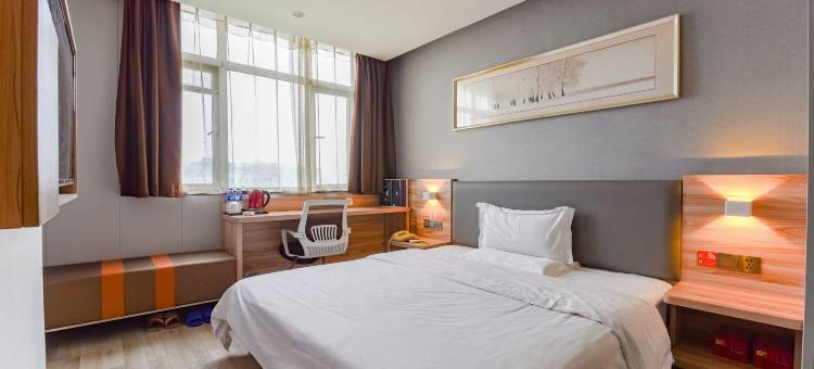 7天优品酒店(开封学院门鼓楼广场店)图片