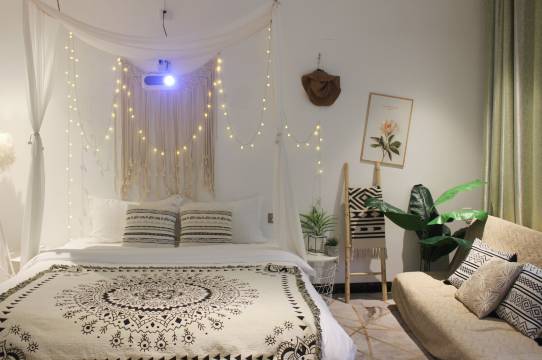 衡阳悠家红馆民宿