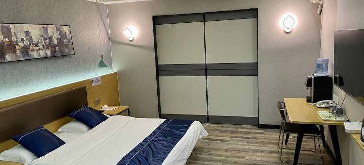 9+1连锁酒店(青州中都财富广场店)图片