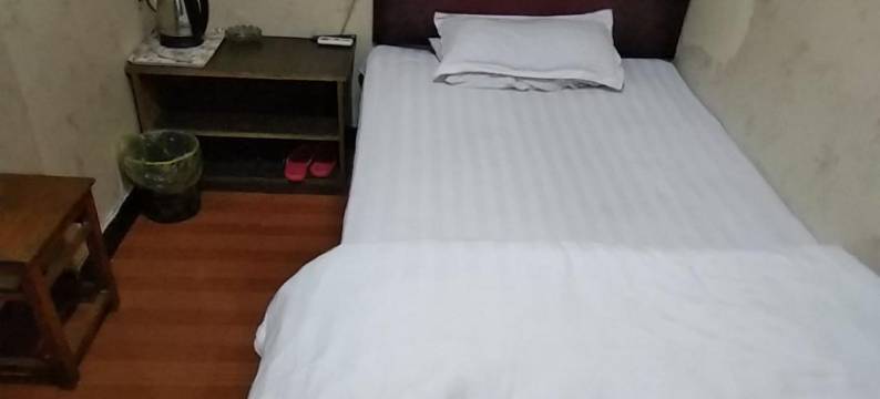 句容丫丫旅馆图片