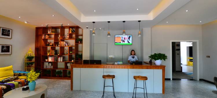乐途酒店(平顶山育才中学店)图片