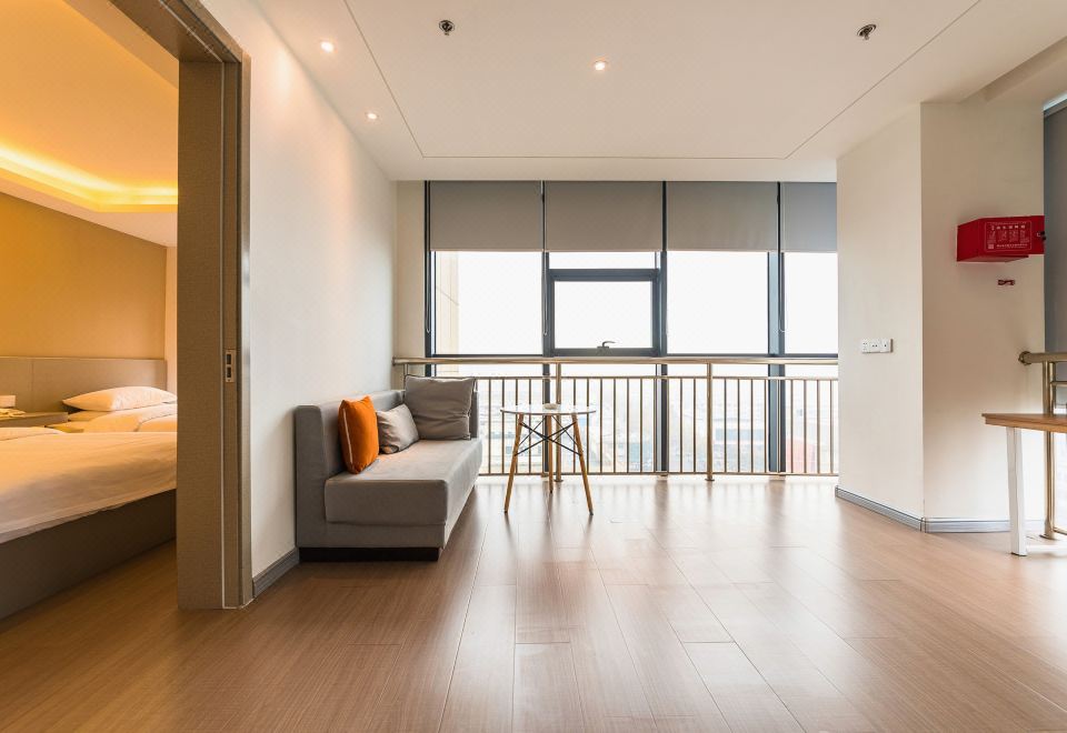 Hua Ya Hotel (Guangrao Quanfu Yuan)Hotel Overview