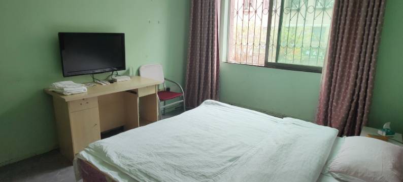 仁寿鸟巢旅社图片