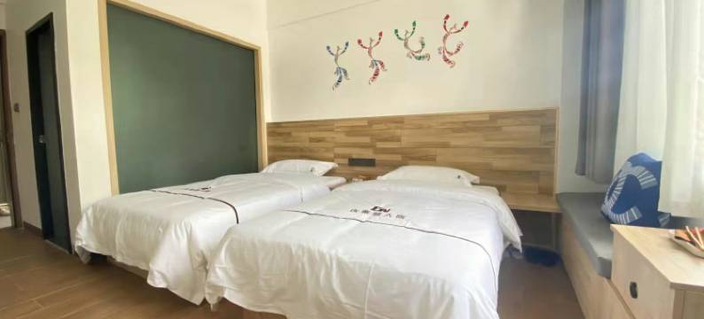 凤庆古奈酒店图片