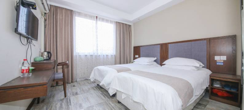 绍兴裕华宾馆(城南大道地铁站店)图片