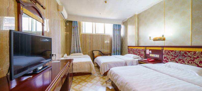 南宁鸿途商务宾馆(火车站店)图片