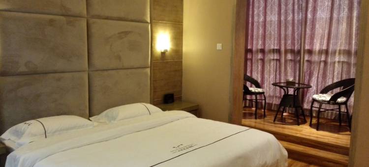 岑巩七彩花园酒店图片