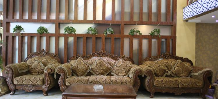 巴里岛假日风情酒店(秦皇岛山海关火车站店)图片