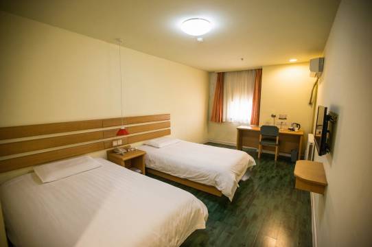 如家华驿酒店(东营济南路石油管理局店)