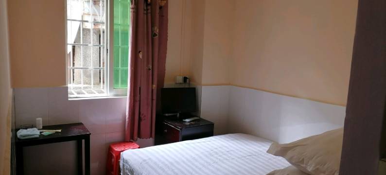 四会天惠民舍图片