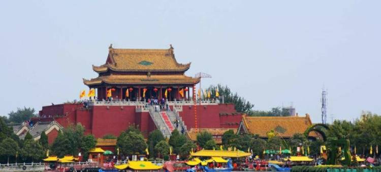 乐橙时尚酒店(开封清明上河园河南大学金明校区店)图片