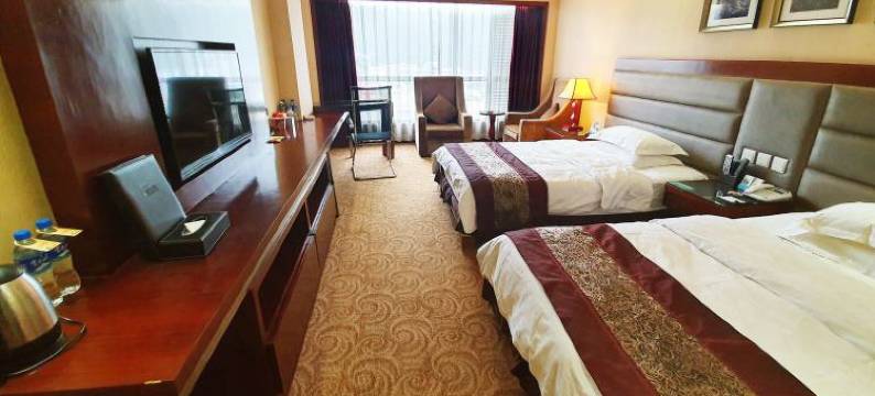 富源森岳酒店图片