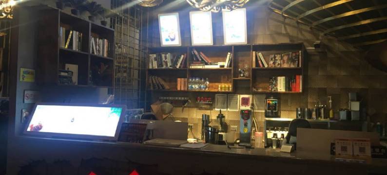 淮南鲨鱼电竞俱乐部住宿图片