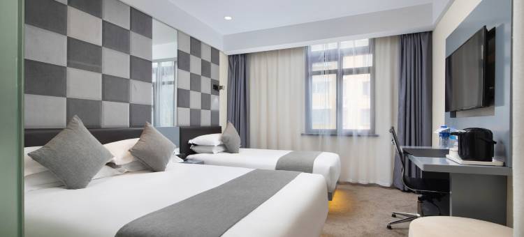 Zsmart智尚酒店(上海秀沿路地铁站旅游度假区店)图片