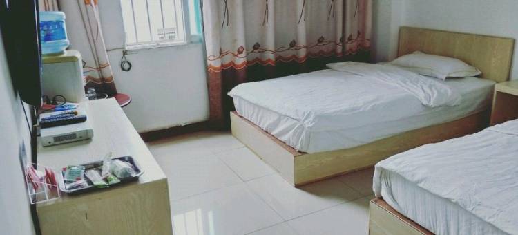 芒市宏发酒店(胞波路分店)图片