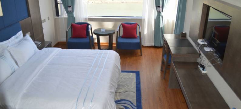 迪庆经济开发区初见精选酒店图片