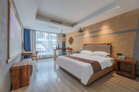 海晶庭院酒店(人民广场店)