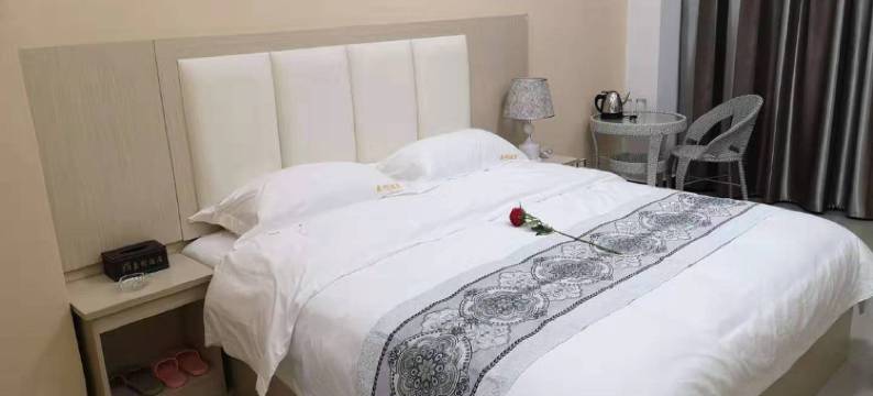 曲靖嘉利酒店图片