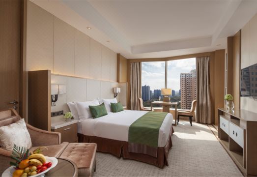 Ramada Plaza by Wyndham Kunshan Qiandeng Hotel Overview