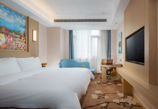 Vienna International Hotel (Suzhou University Town Yuexi subway station store) Hotel Overview