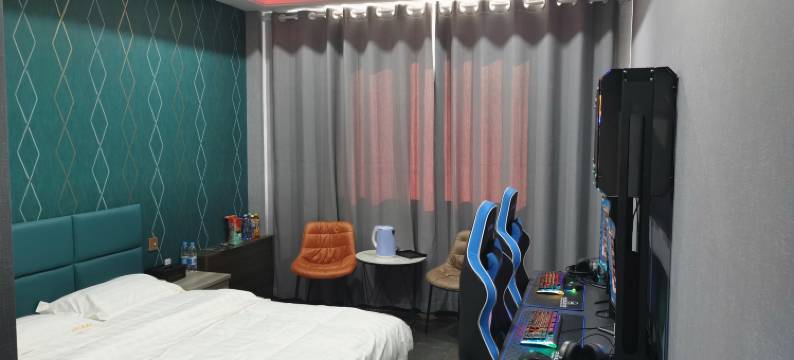 盐池云尚主题酒店图片