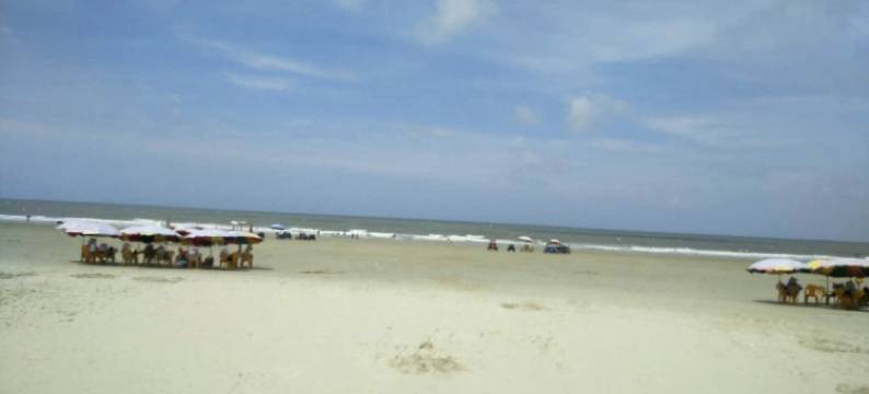 北海红风车假日酒店(侨港风情街侨港海滩店)图片