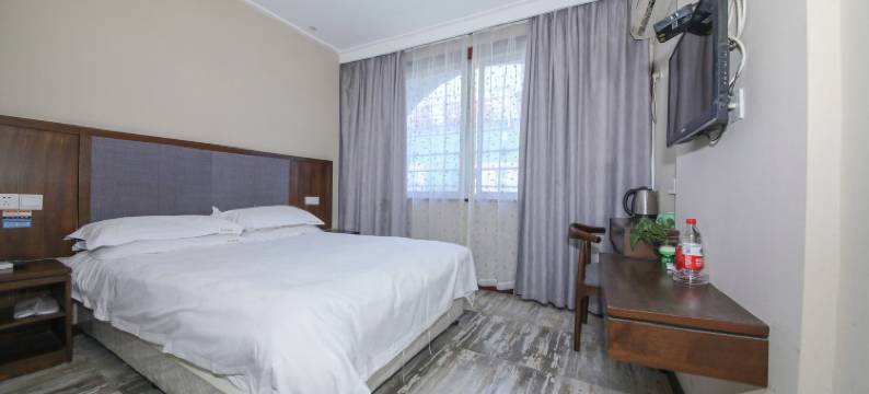 绍兴裕华宾馆(城南大道地铁站店)图片