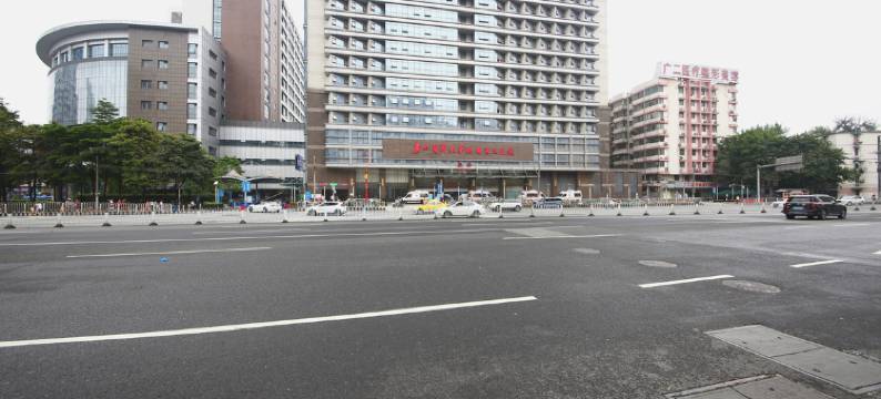 中庭国际公寓(广州昌岗地铁站店)图片