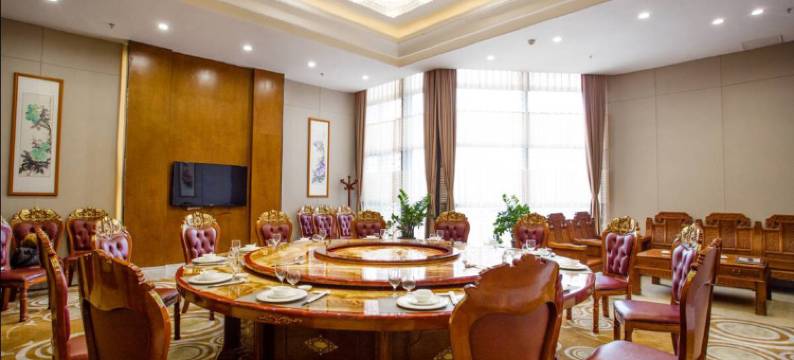 鼎盛云天酒店(湛江鼎盛广场店)图片