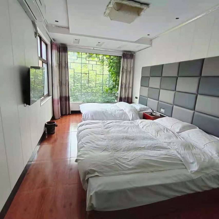 枫香林民宿(郭木线分店)