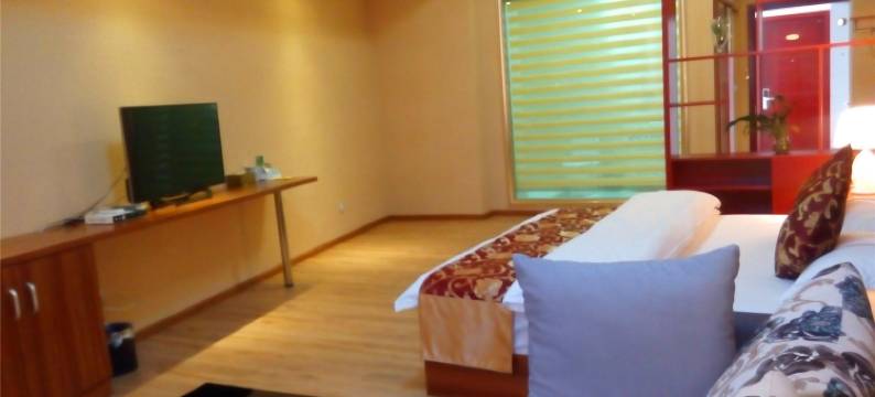 施甸勇丞商务酒店图片