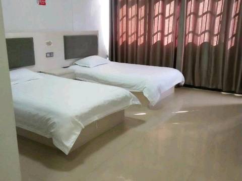 悦君酒店(上饶高铁站店)