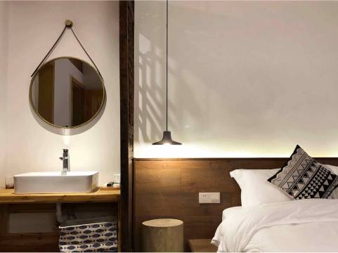 都江堰四舍民宿