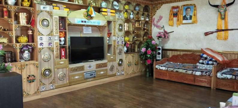新都桥卓玛藏家民宿图片