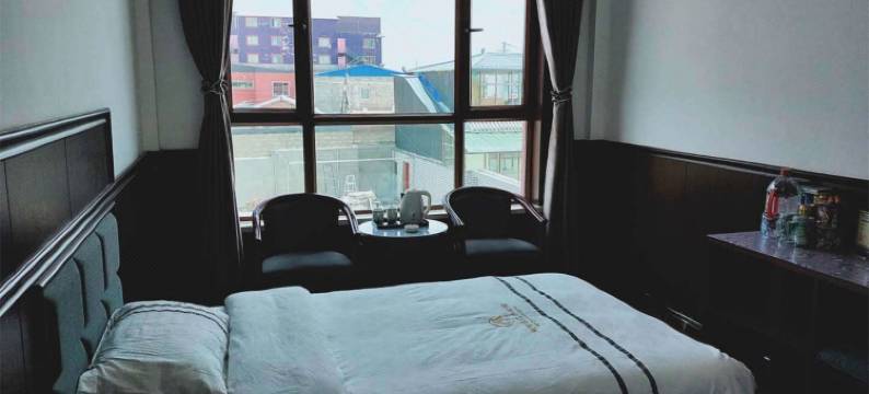 玛曲德吉欢巴宾馆图片