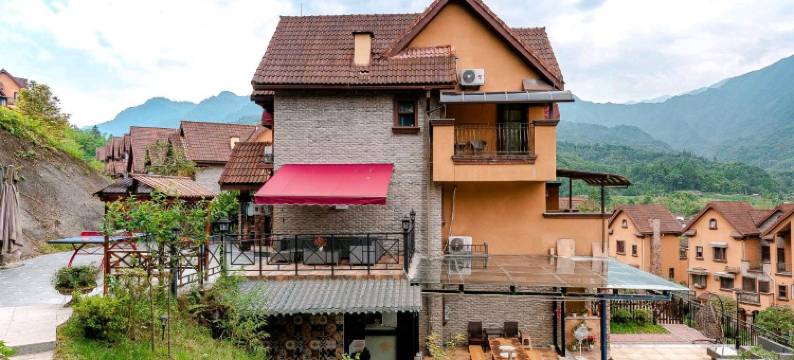 花水湾云中漫步半山花墅图片