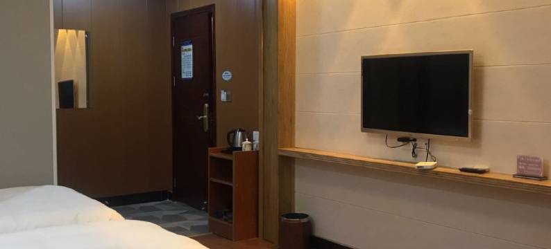 新田三和假日酒店图片