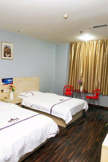 富平富平县妇幼保健院家属楼附近酒店