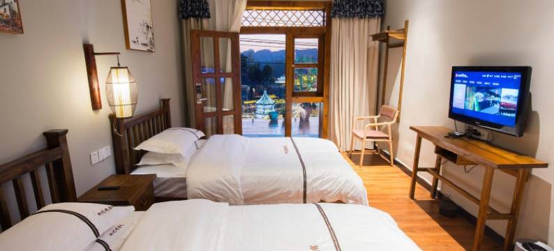 凤凰印记·逸景观景客栈图片