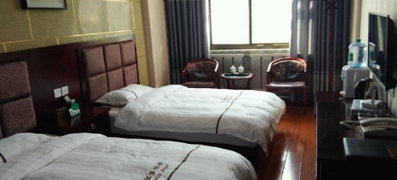 泾川新丝路宾馆图片