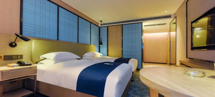 TOWO上品酒店(会展中心金融城店)图片