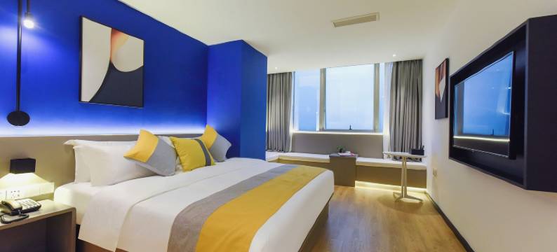 克里斯汀酒店(重庆解放碑步行街洪崖洞店)图片