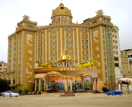 Yifeng HotelHotel Overview