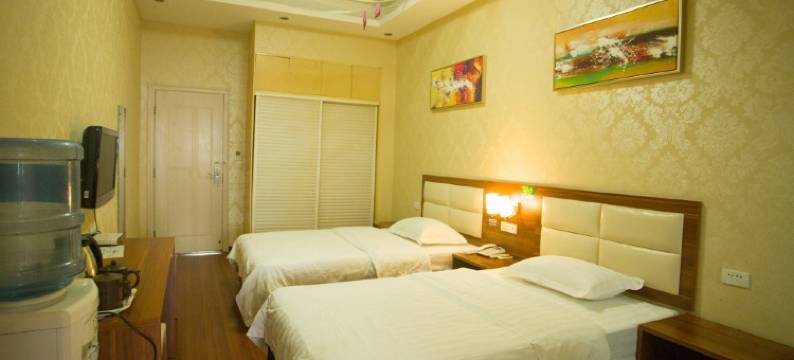 咸宁蓝色港湾商务宾馆(湖北科技学院店)图片